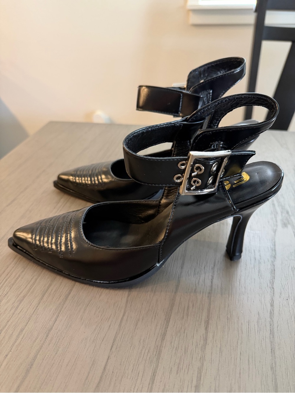 FSJ Black Pointed-Toe Buckle Strap Heels